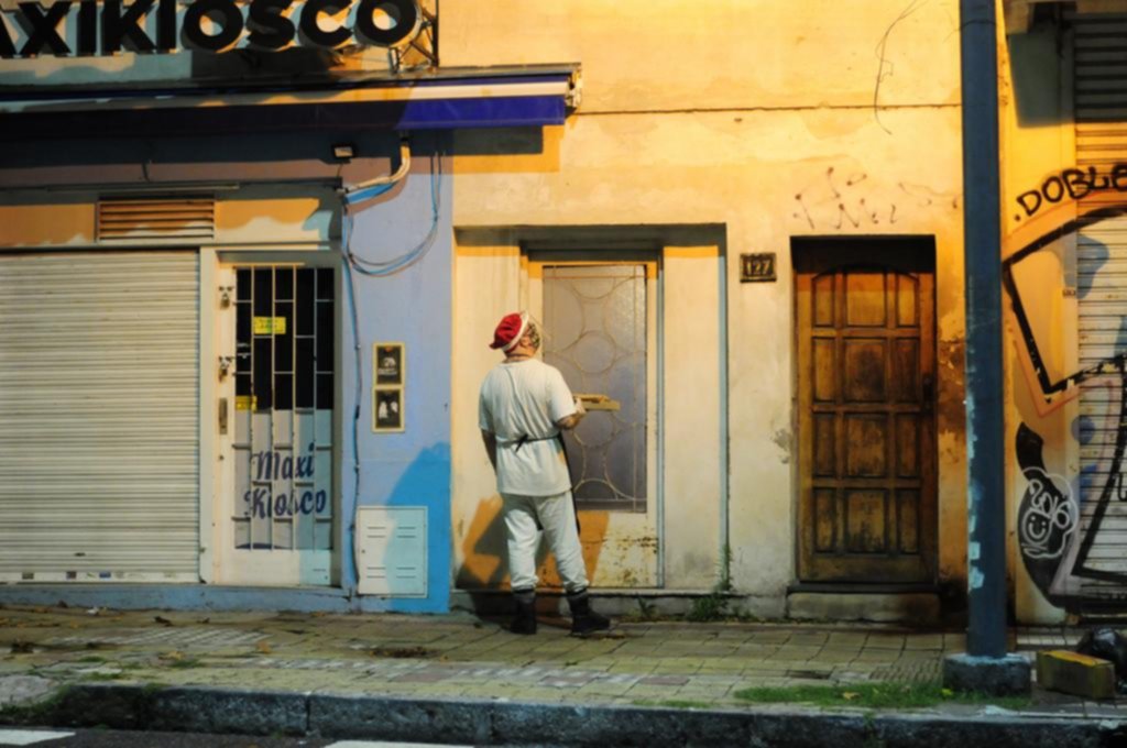 Por la pandemia el delivery gana las calles y hasta reconvierte oficios tradicionales