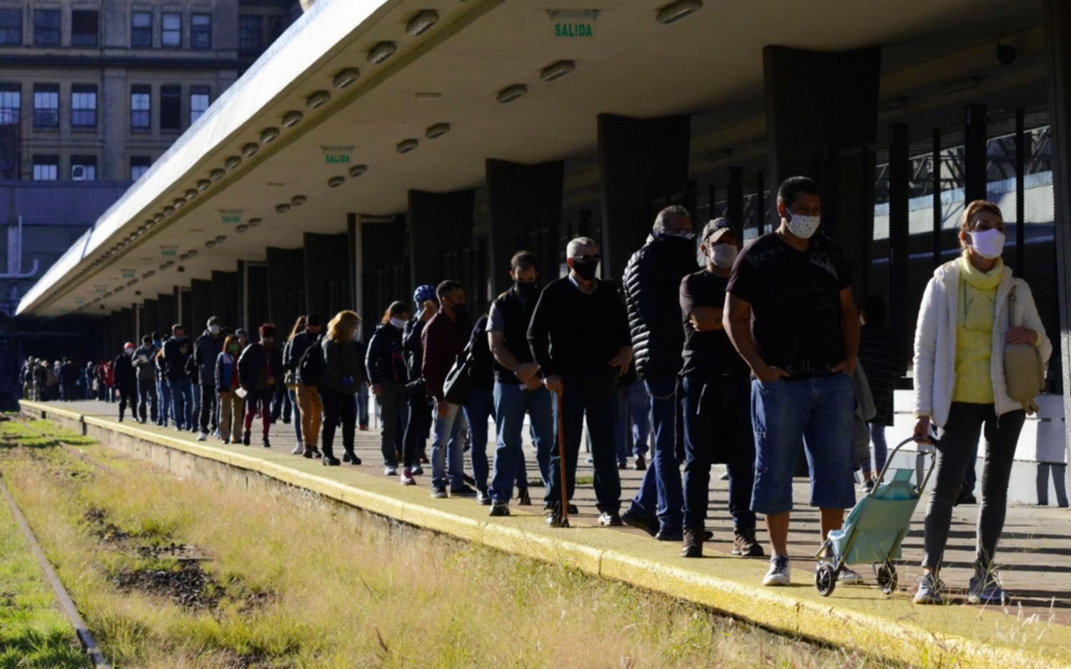 Testeos a pasajeros en trenes: 7 casos positivos en una estación