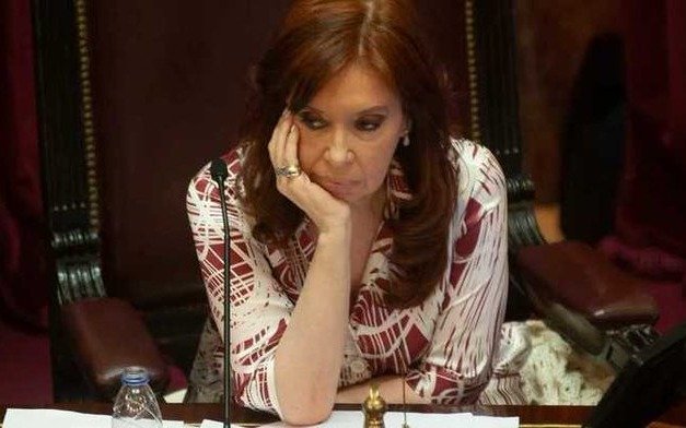 El oficialismo insiste con que el Senado sesione con todos los legisladores a distancia