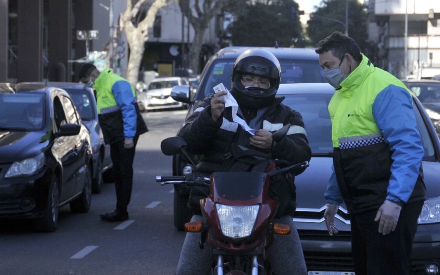 En Provincia otra vez restringirían la circulación de las personas por la "gravísima situación"