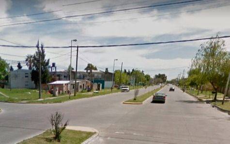 Ringuelet: denuncian que una banda de nenes ataca de noche autos y motos con piedras y palos 