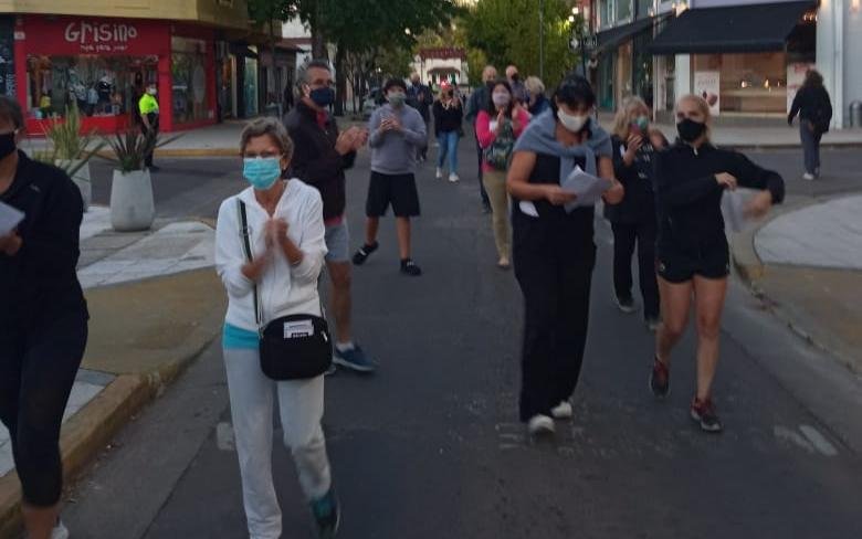 En Ringuelet, banditas de “pibes pirañas” y en City Bell gritaron de nuevo “acá no”