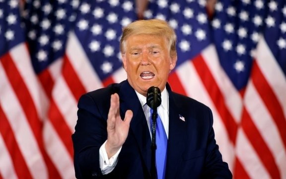 Insólito: antes de dejar la presidencia, Trump sancionó una pizerría italiana en lugar de un exportador de petróleo venezolano