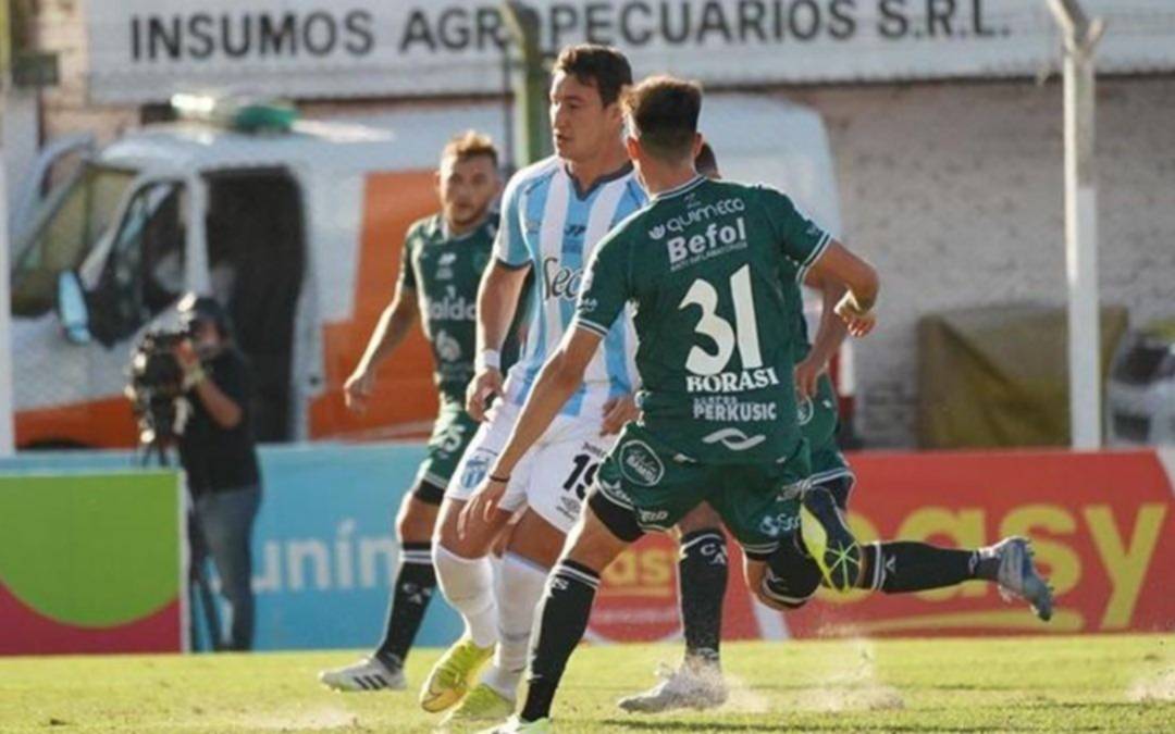 Atlético Tucumán superó a Sarmiento en Junín