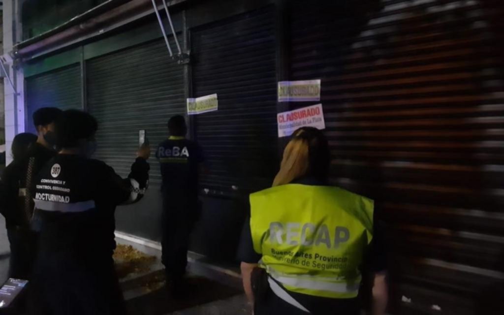 Controlan que bares y boliches cumplan con el límite horario