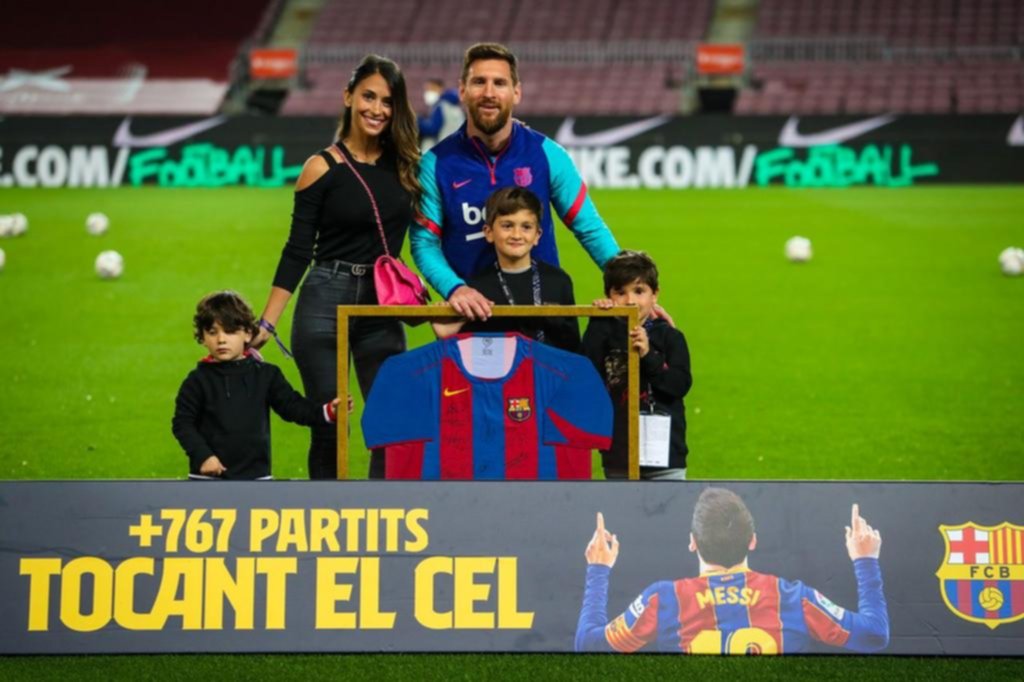 Triunfo del Barça y homenaje incluido para Lionel Messi
