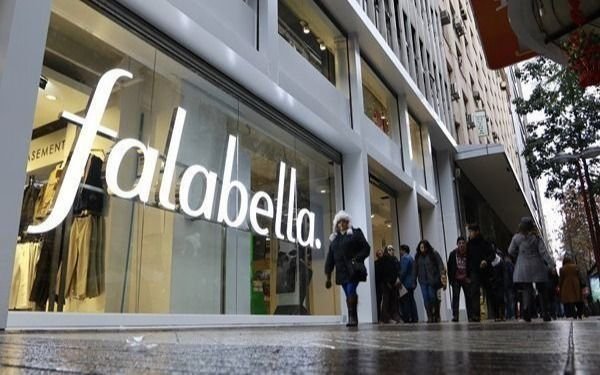 Falabella anunció el cierre de tres de sus locales comerciales en el país