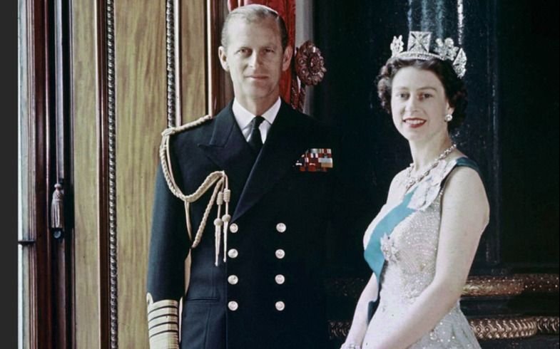 Felipe de Edimburgo, de príncipe griego en el exilio a consorte de Isabel II 