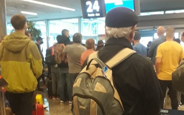 Vuelos demorados en Aeroparque y otros aeropuertos por un paro sorpresivo