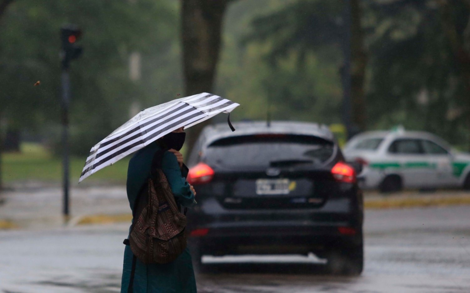 Un sábado con alerta meteorológica en La Plata: tormentas y vientos fuertes