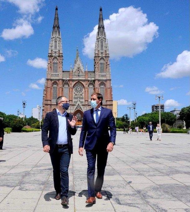 Garro suma a un ex ministro de Vidal a su equipo de gobierno
