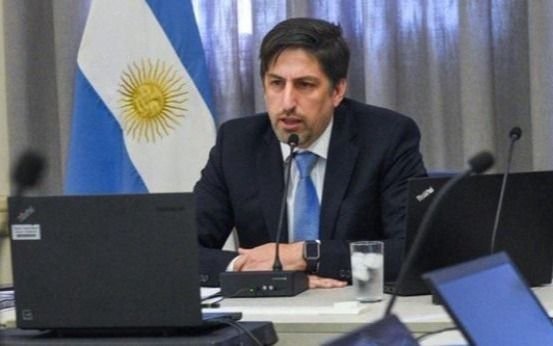 Trotta: la alta circulación de personas "impactará indefectiblemente en la escuela"