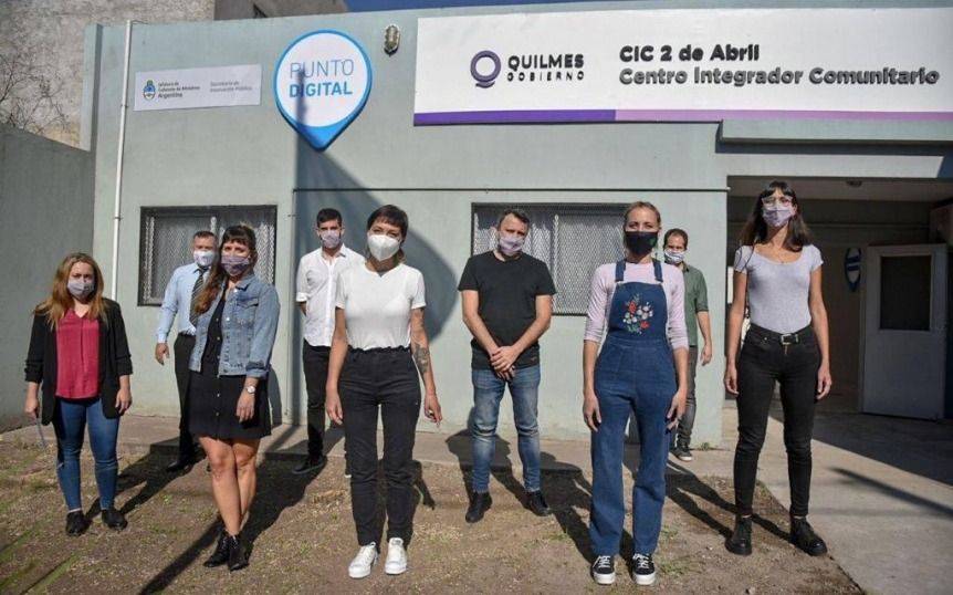 Inauguran Punto Digital en el CIC 2 de abril de Ezpeleta