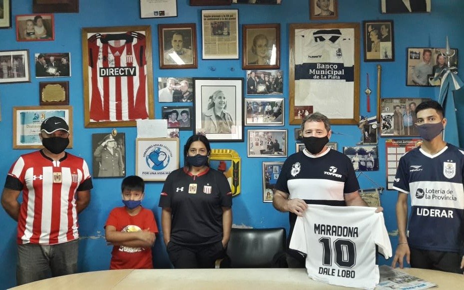 Taxistas platenses pidieron por un "clásico en paz"