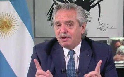 El Presidente brindó una clase para alumnos del Colegio Nacional de la UNLP