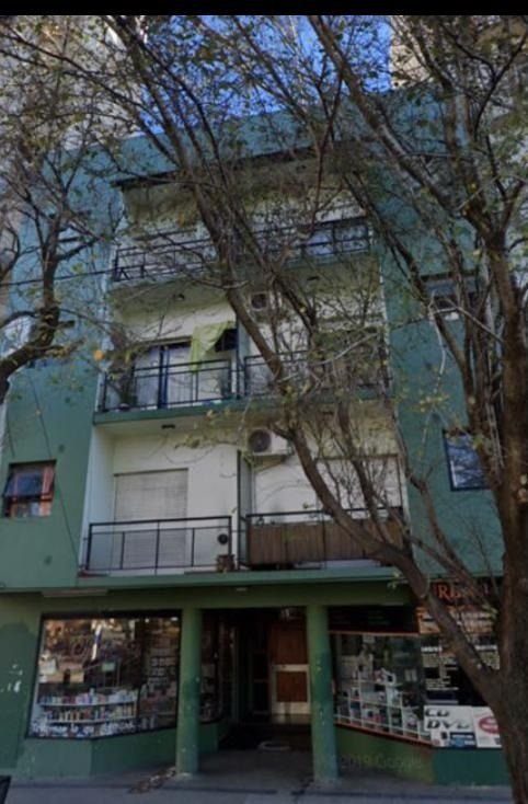 Desesperación en un edificio de avenida 60: denuncian que están sin agua desde el domingo