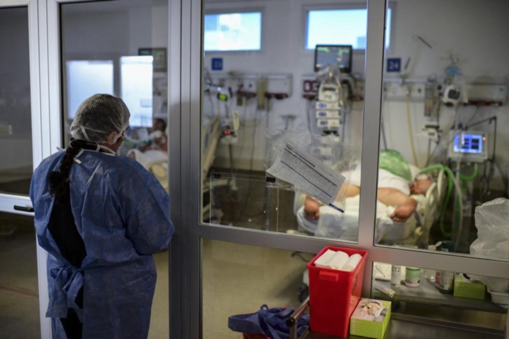 Contagio joven: bajan cada vez más las edades en las salas de terapia intensiva