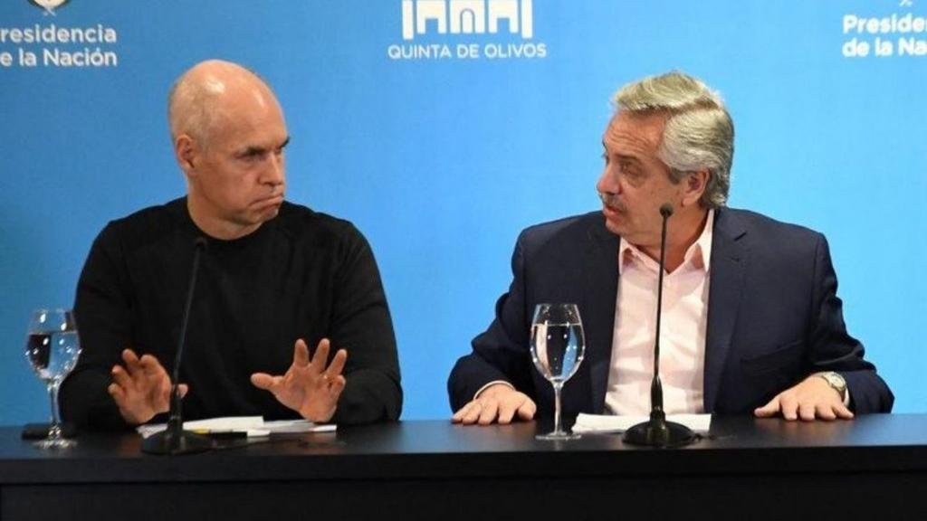 En una semana clave para las restricciones, el Gobierno sube la presión contra Larreta