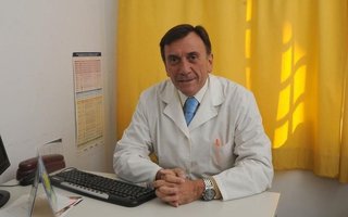 Dr. Amadeo Esposto: "Con estos números es inevitable que se tomen otras medidas restrictivas"