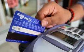 Ordenaron en Capital Federal suspender el cobro del impuesto a las tarjetas de crédito