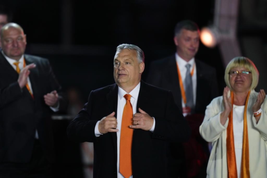 Orban logra un cuarto mandato como primer ministro de Hungría