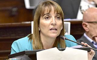 Ficha Limpia, la ley que en Mendoza impide ser candidato a quien tenga condenas por coacción, estafa o abuso sexual