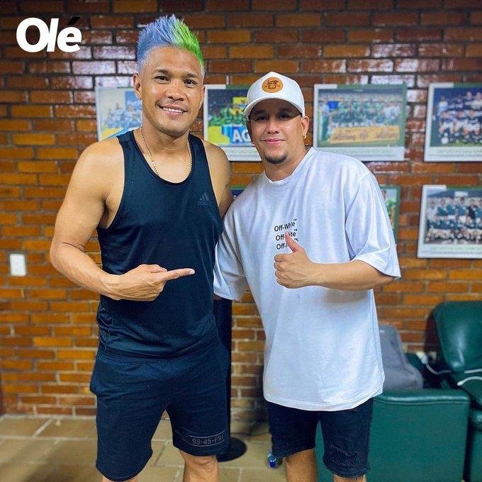 Teo Gutiérrez le puso color a la previa con un nuevo look