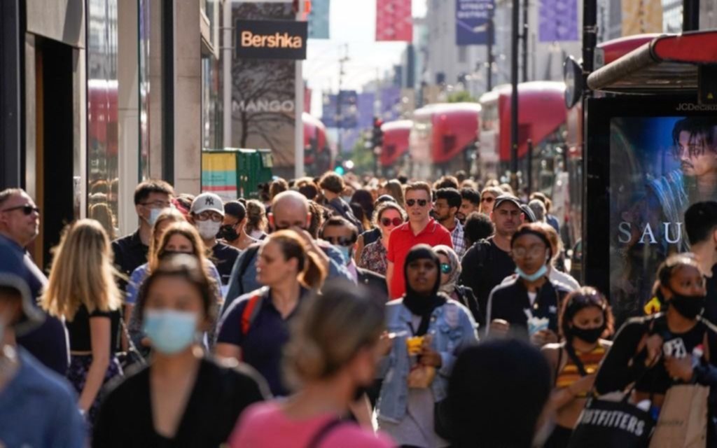 Cuáles son los síntomas de XE, la nueva variante del coronavirus