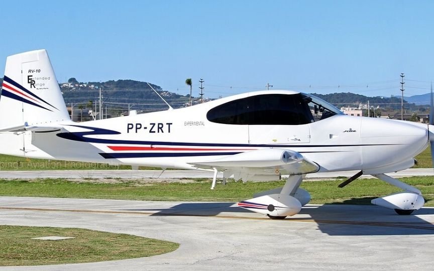 Buscan un avión que se perdió con tres personas a bordo que viajaban hacia Chubut