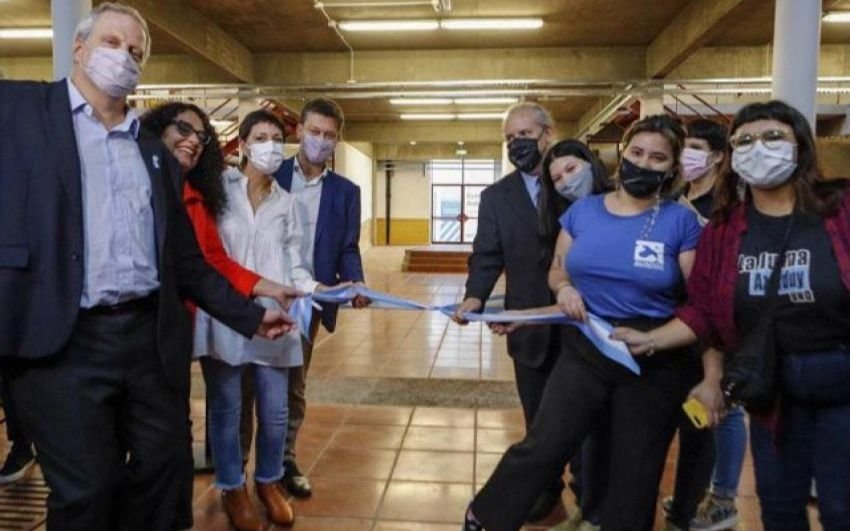 La UNQ inauguró nuevas aulas 