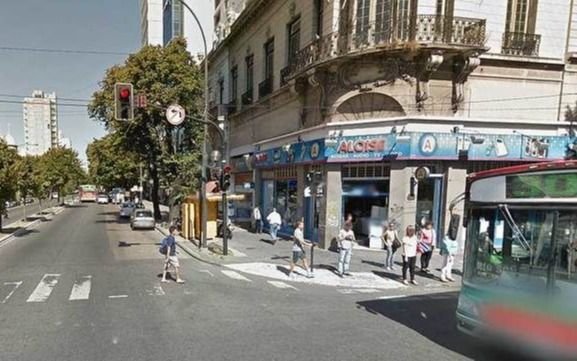 Prueba piloto: harán carriles exclusivos en 54, de 7 a 12, y estará prohibido estacionar