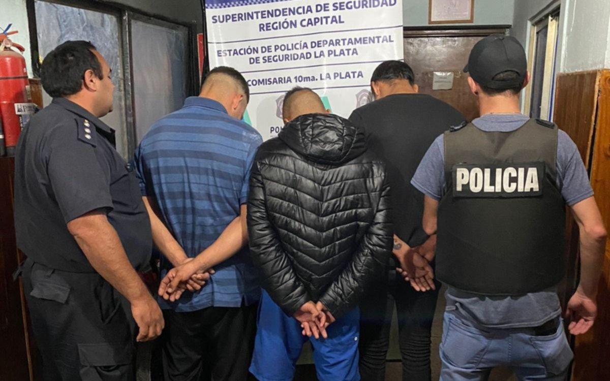 Escaparon de un control policial, atacaron a oficiales y terminaron detenidos