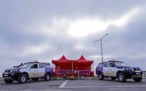 Dos camionetas para Defensa Civil de Quilmes