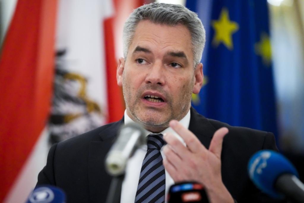 El canciller de Austria y una charla “dura” con Putin