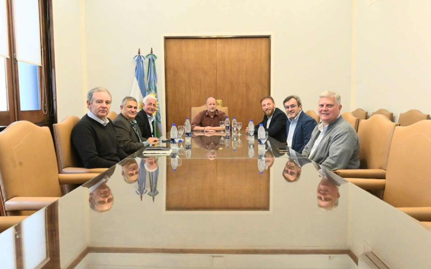 Insaurralde, en modo candidato: reunión y gestos a empresarios