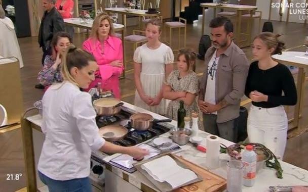 Nicole “habilitó” para que sus hijas fueran a “MasterChef”
