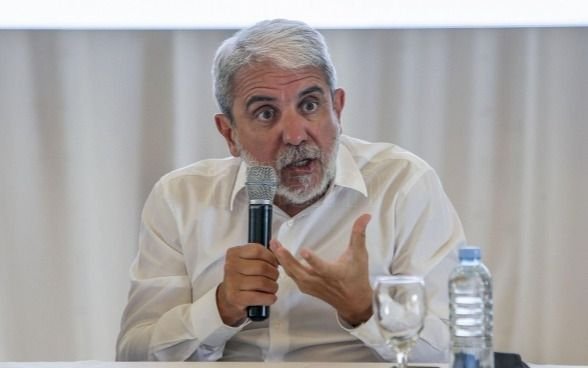 Aníbal Fernández: "Si no pueden acompañar, que no estorben"