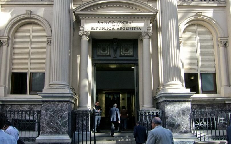 El Banco Central subió la tasa de interés al 46%