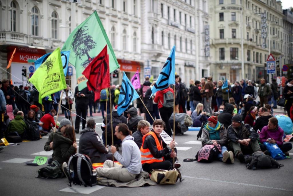 Crecen las protestas en reclamo de más acciones contra el cambio climático