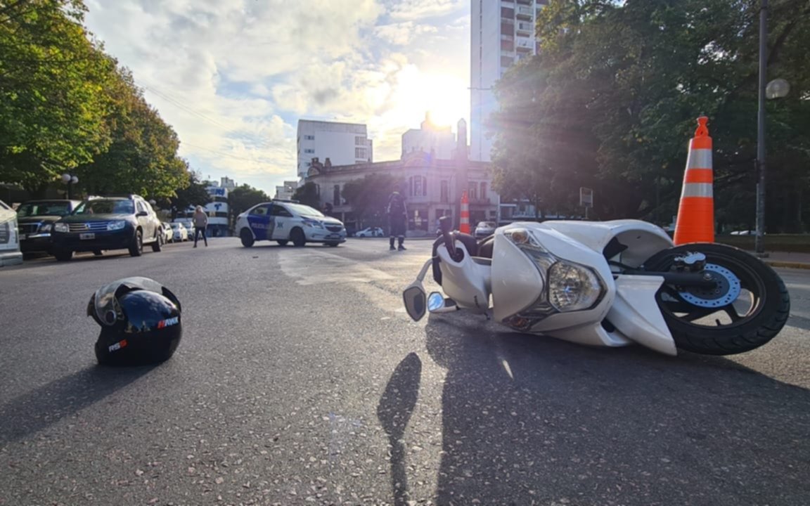Motociclista herido en 50 entre 6 y 7