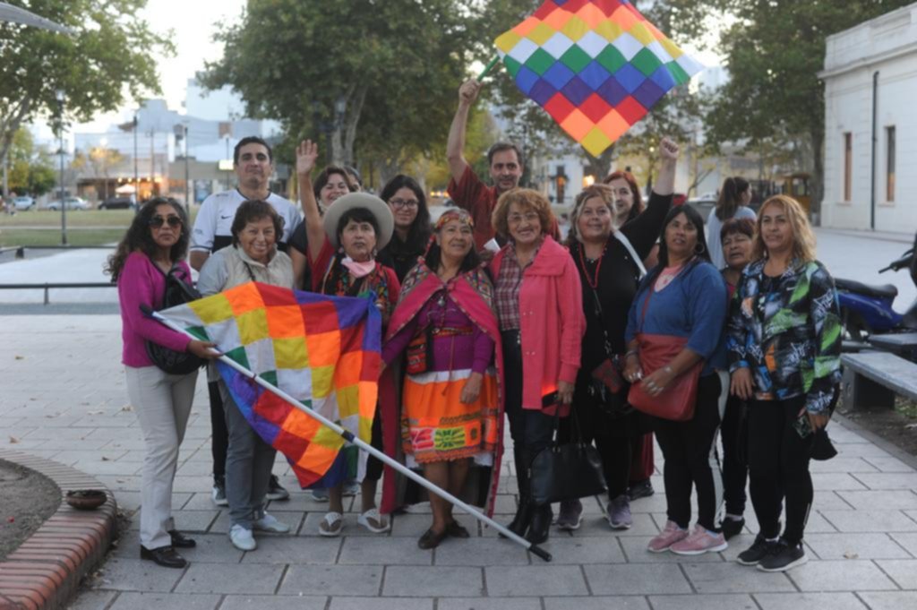 Comunidades originarias celebraron el “Día Indoamericano”