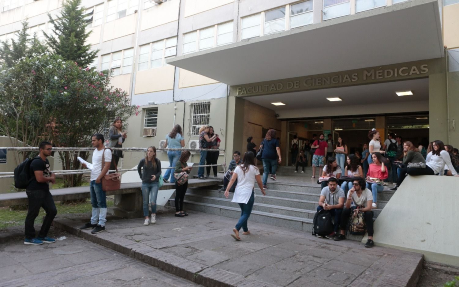 La Facultad de Medicina de La Plata bajó puestos en un conocido ranking internacional
