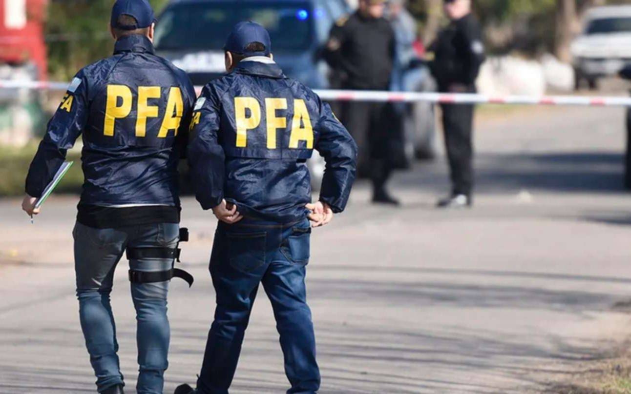 Revuelo por la detención de nueve policías bonaerenses en una causa por drogas