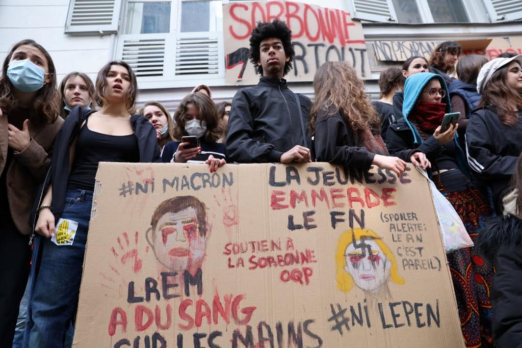 Entre el desencanto y el temor al fascismo