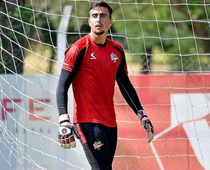 Titularidad y capitanía en la noche santafesina para Jerónimo Pourtau