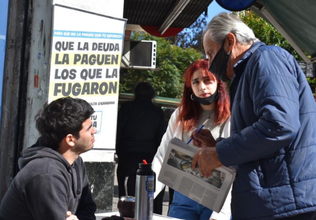 El Frente de Todos juntó firmas en apoyo a un proyecto para pagarle al FMI