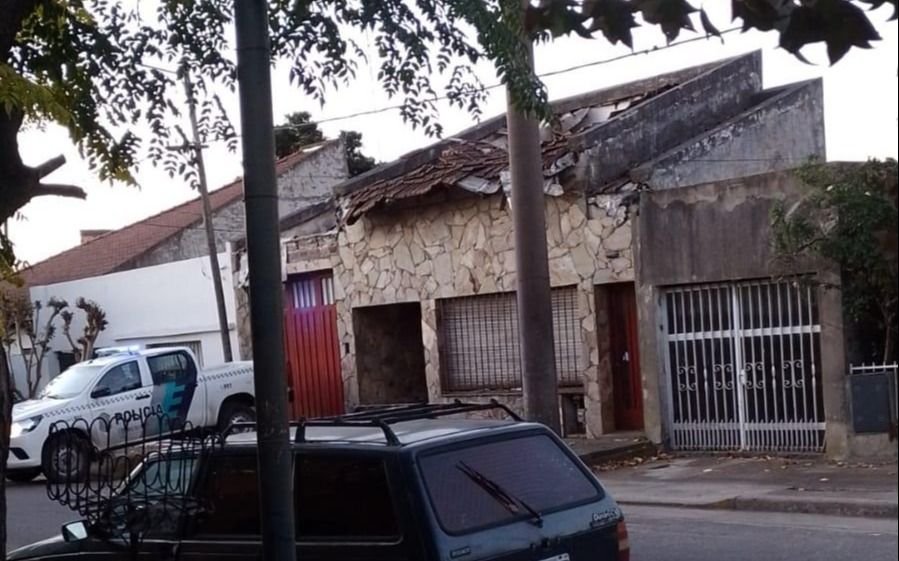 "Había un olor nauseabundo": hallaron a jubilada que llevaba casi un mes muerta en su casa de Berisso