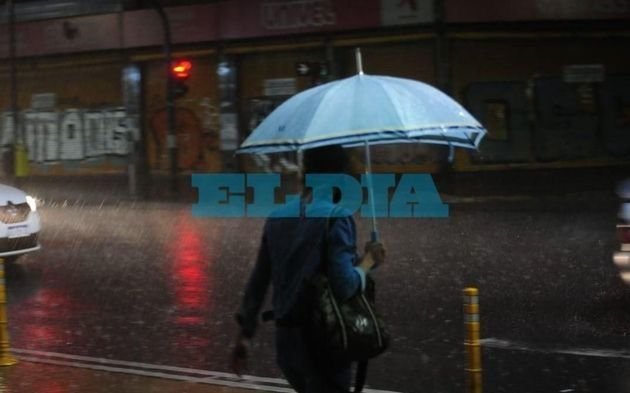 La Plata en alerta amarillo por tormentas fuertes, ráfagas y granizo: así sigue el clima