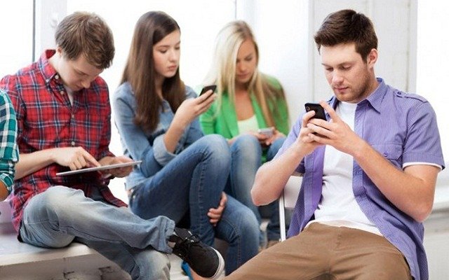Celulares y la "generación pantalla":  Argentina ocupa el quinto puesto en tiempo de conexión