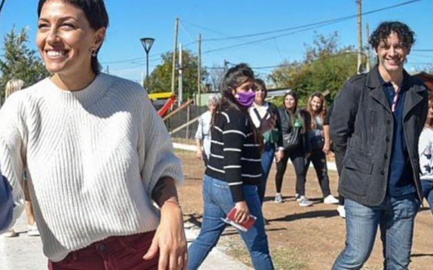 Denuncia de corrupción  contra Mayra Mendoza